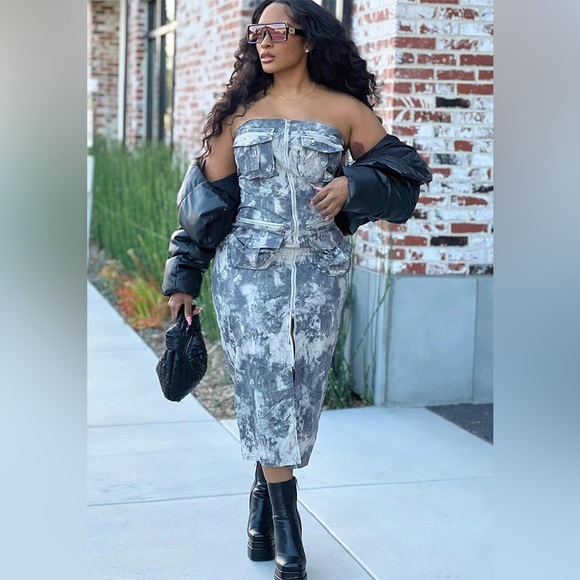ZARA BLOGGER FAVORITE BANDEU CARGO STRAPLESS ZIP FRONT FITTED CAMO GRAY DRESS - Picture 1 of 12